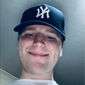 Meet your Posher, Evan